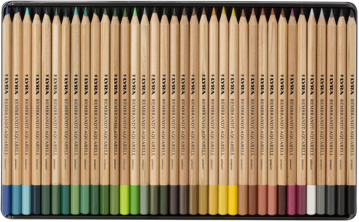 LYRA Rembrandt Aquarell Artists' Colored Pencils case close up