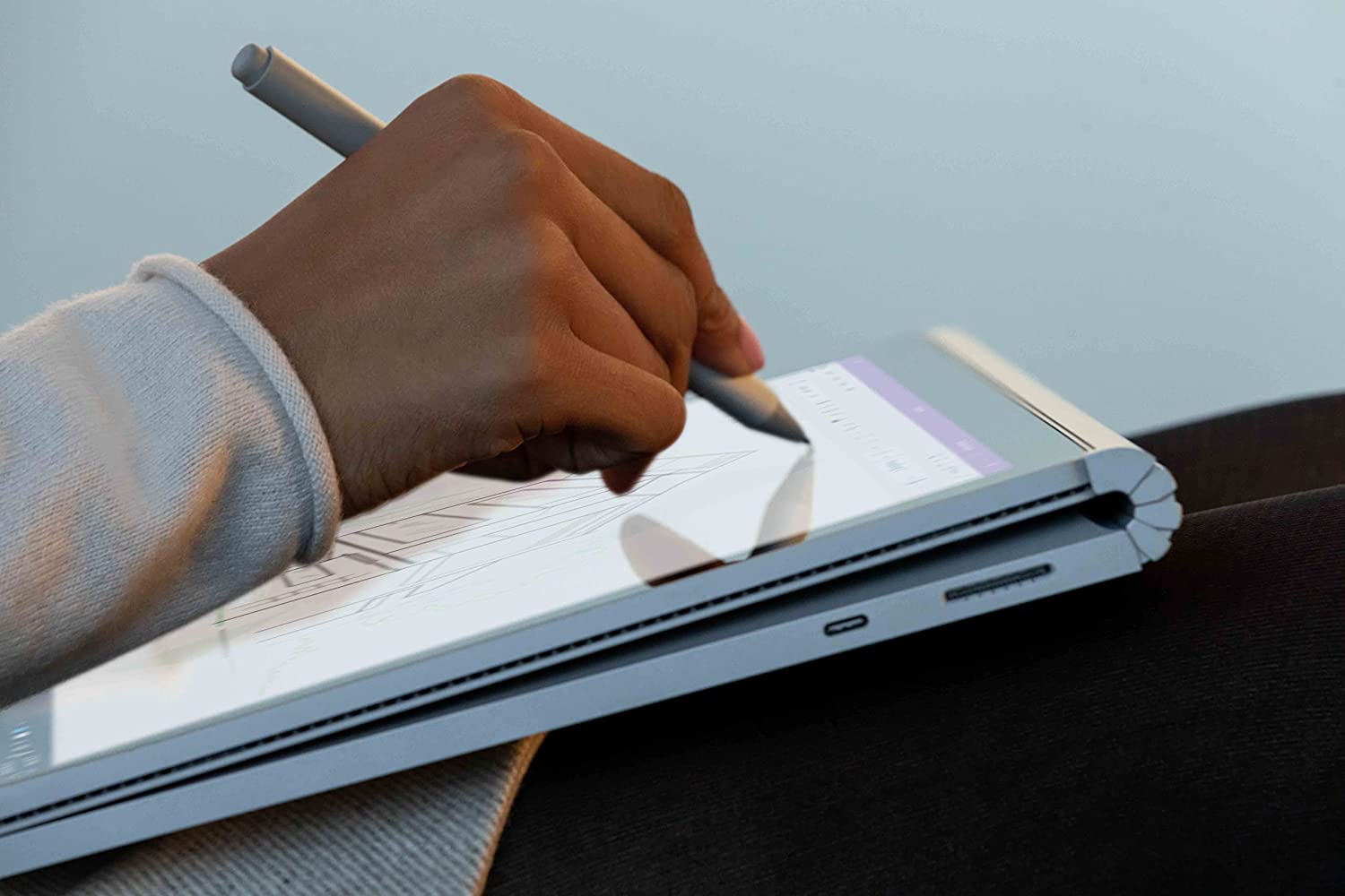 Microsoft Surface Pen - Platinum in use